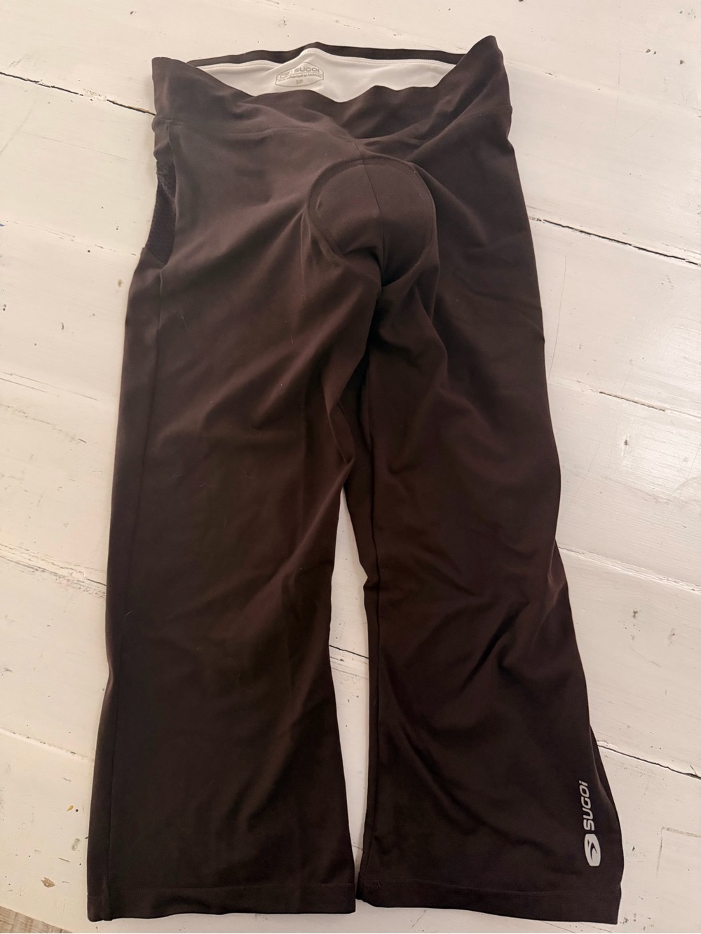 Sugoi Women’s Dark Brown Capri Cycling Pants with Padded Bottom - Small